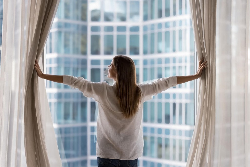 Cortinas: El toque final para realzar la belleza de sus ventanas